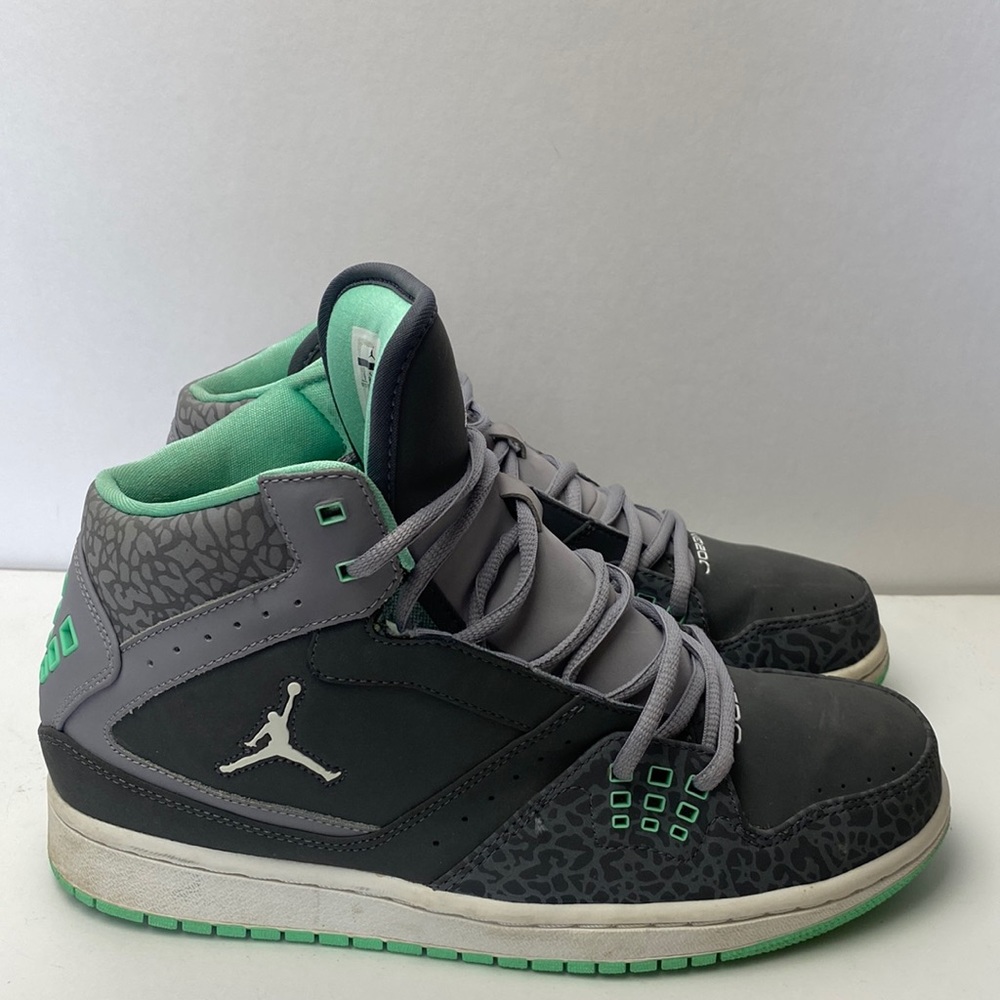 AIR JORDAN 1 FLIGHT 4 GREEN GLOW CEMENT GRAY ELEPHANT PRING (372704-058) Size 9